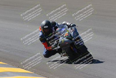 media/Oct-09-2022-SoCal Trackdays (Sun) [[95640aeeb6]]/Bowl (1015am)/